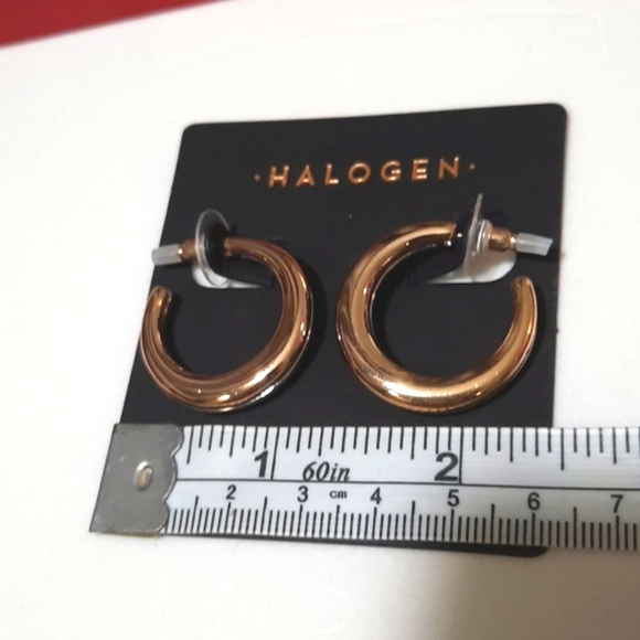 Halogen Gold Hoop Earrings NWT - Picture 5 of 6
